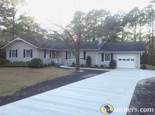304 Holly Ln, Newport, NC 28570