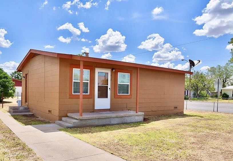 1st image of 817 Autumn Ave