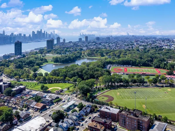 7855 Blvd East image 25 of 26