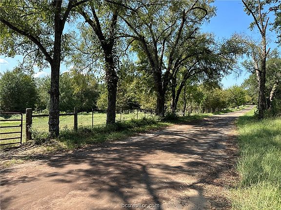 4th image of TRACT 2nd Cres #296