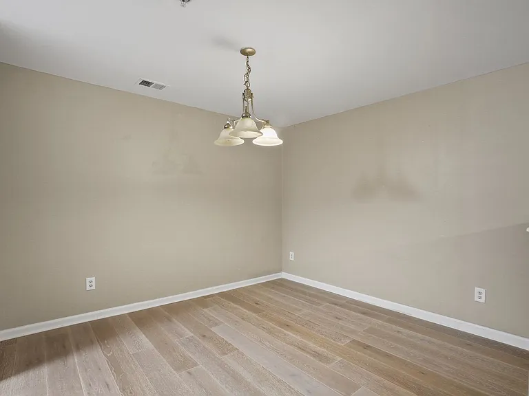 5104 Fairington Ridge Cir — Photo 15