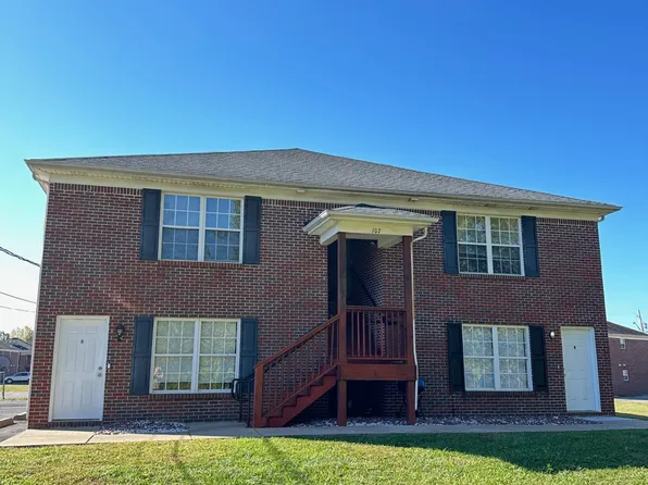 107 Braxton Ct, Radcliff, KY 40160