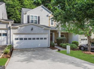 2469 Valley Cove Dr, Duluth, GA 30097
