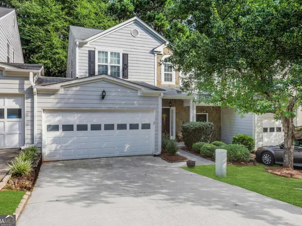 2469 Valley Cove Dr, Duluth, GA 30097