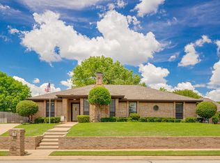 1133 Timber View Dr, Bedford, TX 76021