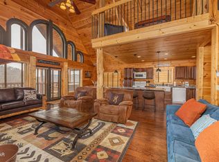 3290 Lonesome Pine Way, Sevierville, TN 37862