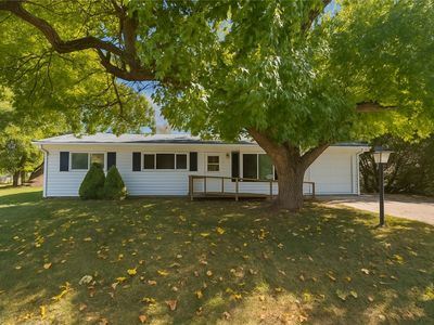 929 Reynolds Dr, Charleston, IL, 61920