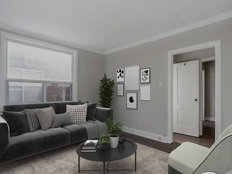 21 Raglan Ave — Photo 4