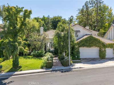 5985 Vista De La Luz, Woodland Hills, CA, 91367