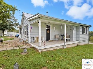 13547 Old Marvin Rd, Versailles, MO 65084