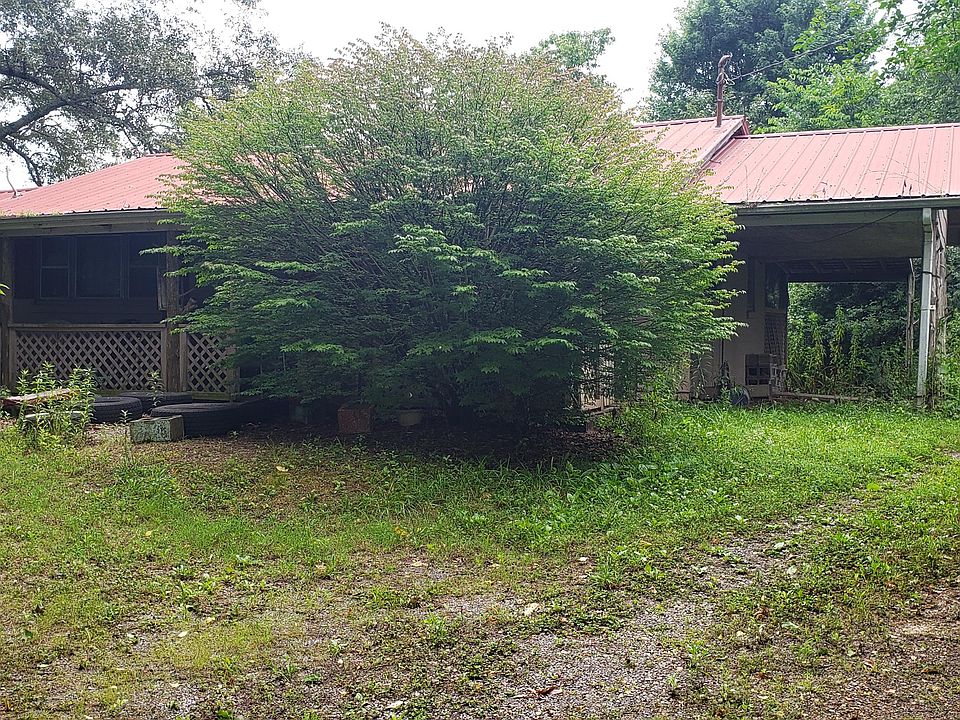 2nd image of 2004 Jefferson Rd