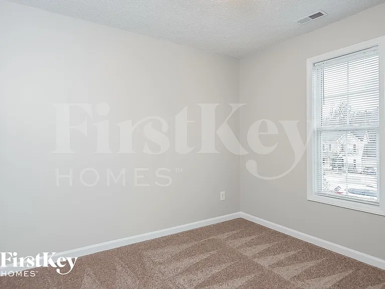1006 Planters Trail Ct — Photo 12