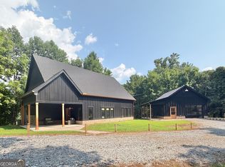 399 Jim McCracken Rd, Clayton, GA 30525
