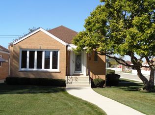 5056 N Mont Clare Ave, Chicago, IL 60656 | MLS #12508917 | Zillow