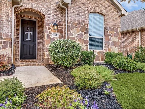 3rd image of 9321 Kaitlyn Ct