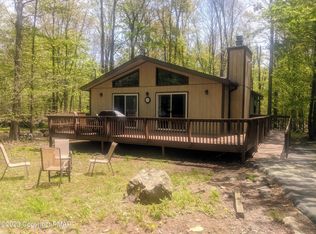 41 Livingston Ln, Gouldsboro, PA