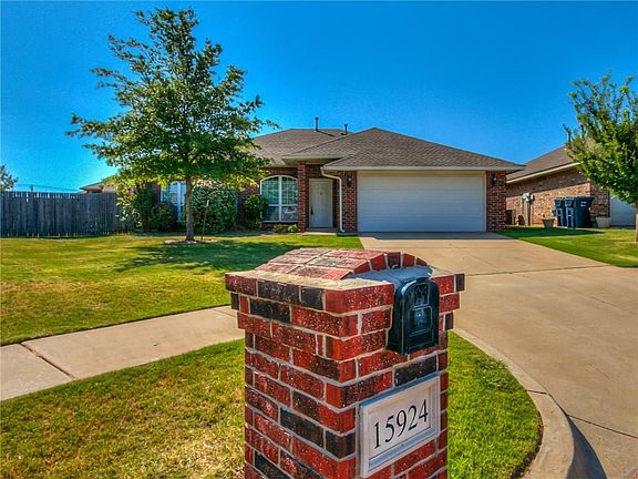 2nd image of 15924 Korie Dr