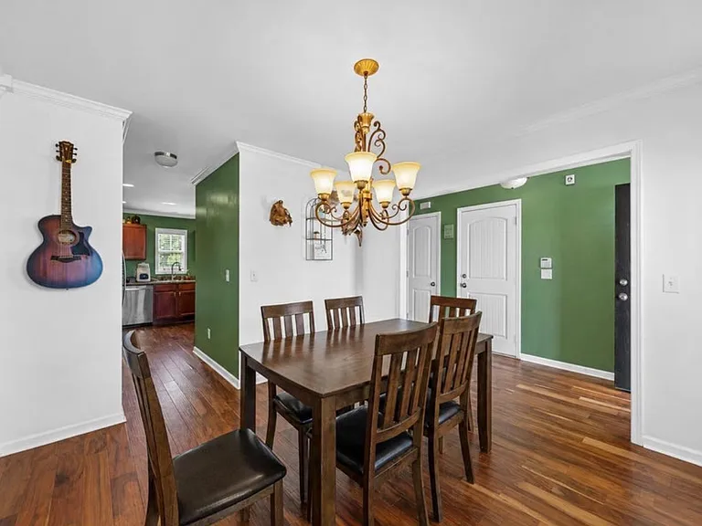 553 Montego Ct — Photo 7