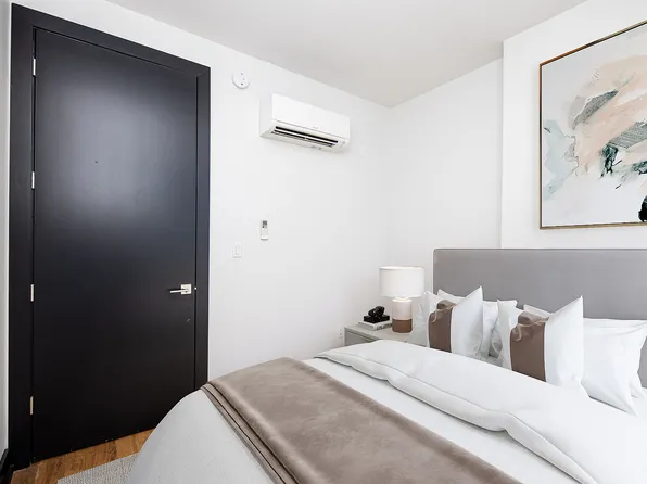 1270 New York Avenue image 38 of 40