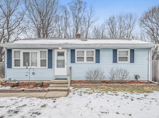 3317 Silver Hills Ave, Kalamazoo, MI 49004