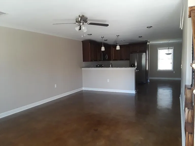 2209 Emery Ln #A — Photo 3