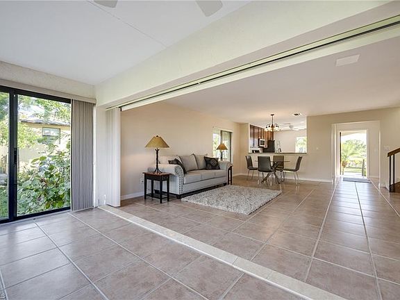 4th image of 625 8th Ave S #625