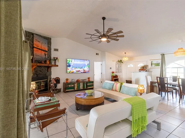 3118 Tanglewylde Ave — Photo 33