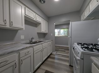 5100 Lee Rd APT 5, Maple Heights, OH 44137