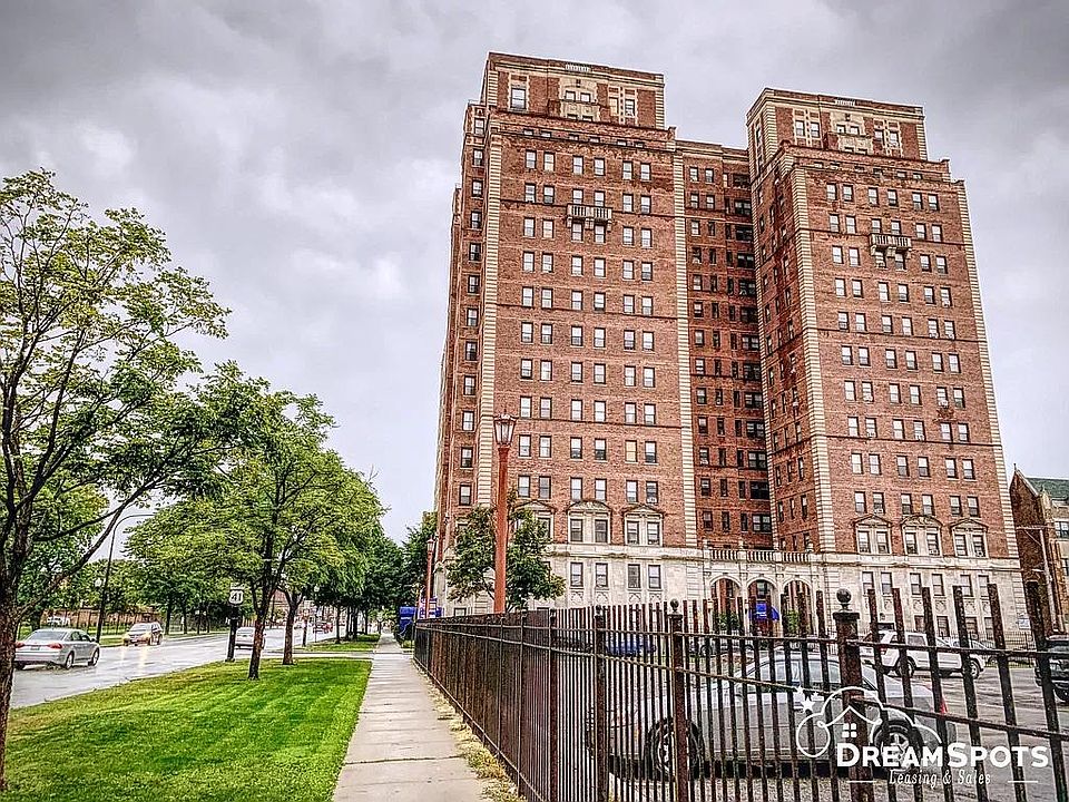 1st image of 7000 S South Shore Dr APT 2A
