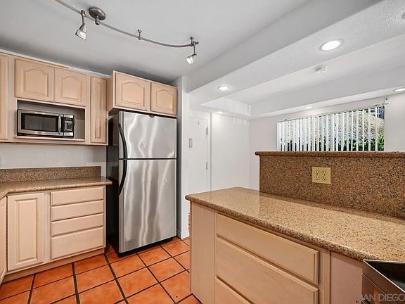 5th image of 6255 Rancho Mission Rd Unit 101