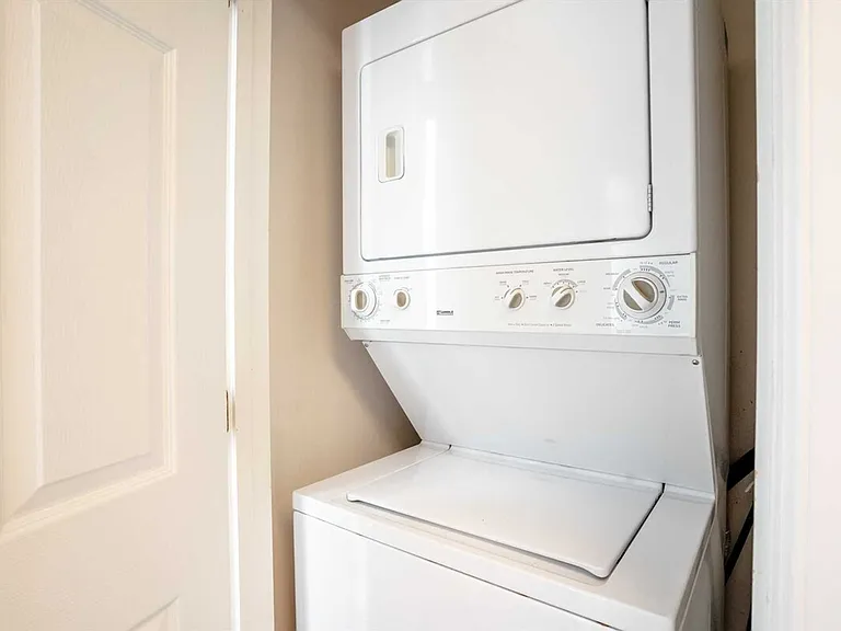 Washer/Dryer