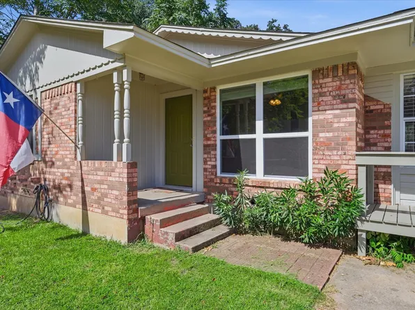 2017 Shawnee St, Denton, TX 76209