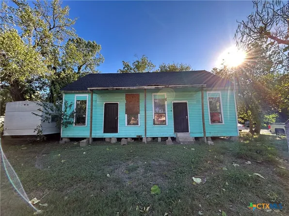 701 E River St, Victoria, TX 77901