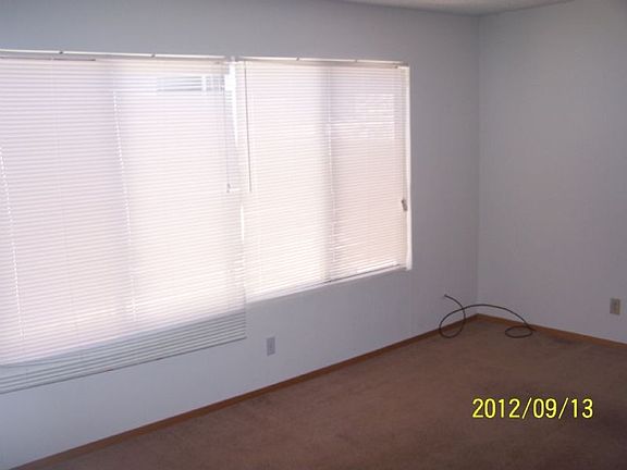 4th image of 2115 27th St APT 3