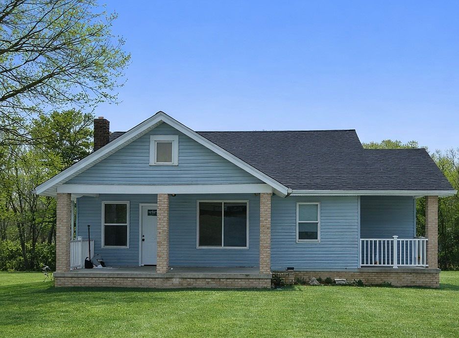 1st image of 1026 Roosevelt Way