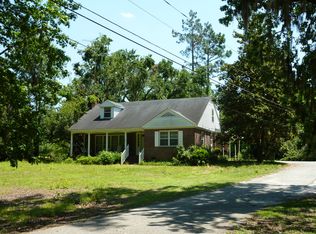 635 Singleton Ave, Kingstree, SC 29556