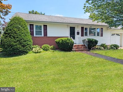 6 Alton Rd, Hamilton, NJ, 08619