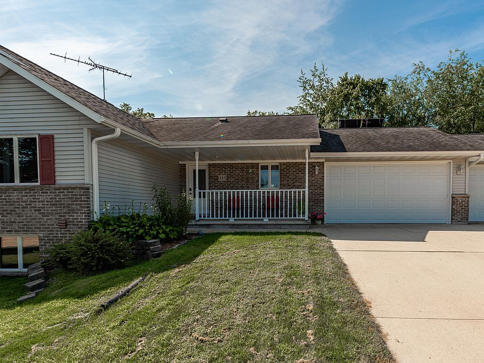 223 Willow Creek Rd, Rosendale, WI 54974 Zillow