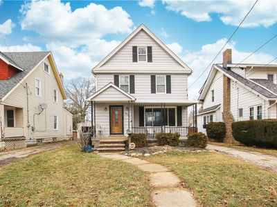 227 Spruce St, Elyria, OH, 44035