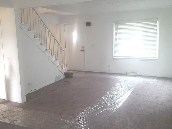 4th image of 221 S Harold Ave