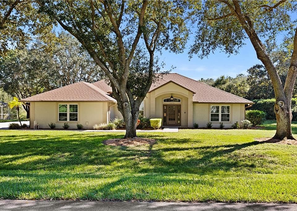 1st image of 10478 Lake Hill Dr