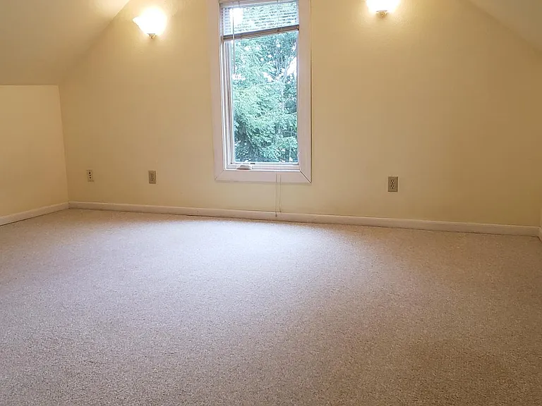 2713 Delaware St SE — Photo 19