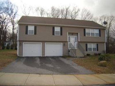 5 Aspen Pl, Willimantic, CT, 06226