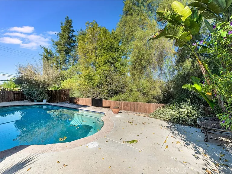 22781 Macfarlane Dr — Photo 40