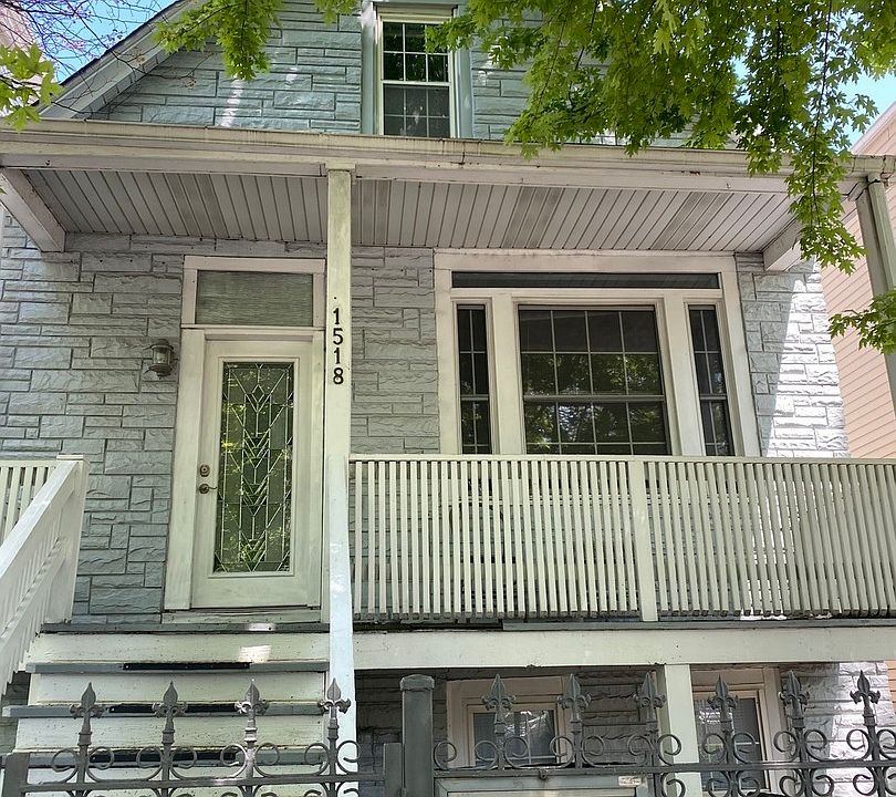 1st image of 1518 W Wolfram St Frnt 1