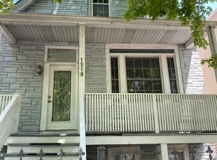 1518 W Wolfram St FRNT 1, Chicago, IL 60657