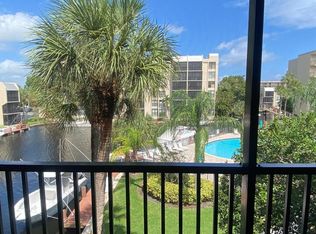 11 Royal Palm Way PH 304, Boca Raton, FL 33432