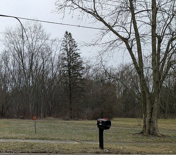 2nd image of 1653 Mohawk Dr