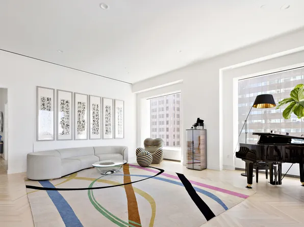 432 Park Avenue image 5 of 15