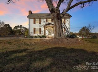 3433 Grey Rd, Davidson, NC 28036